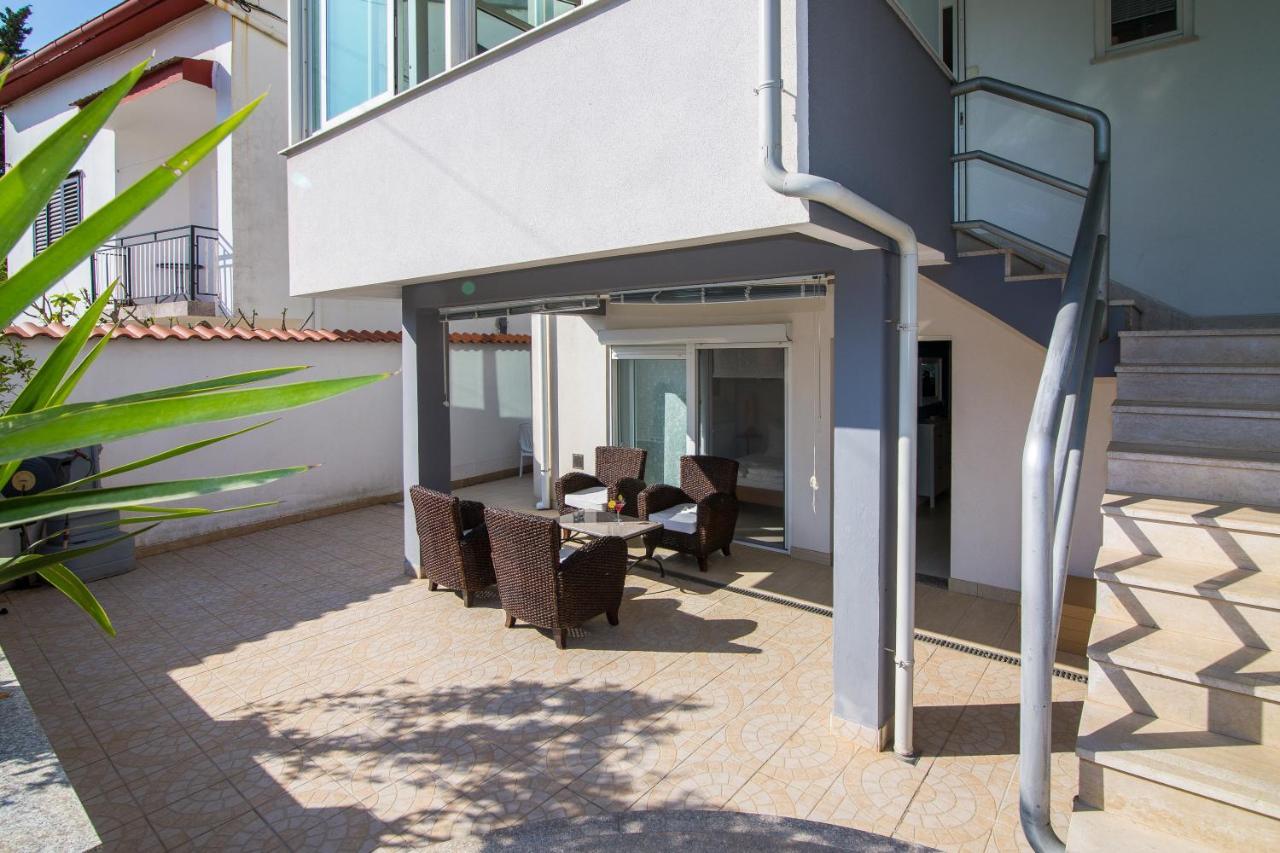 Apartments Lili Flora Задар Екстер'єр фото